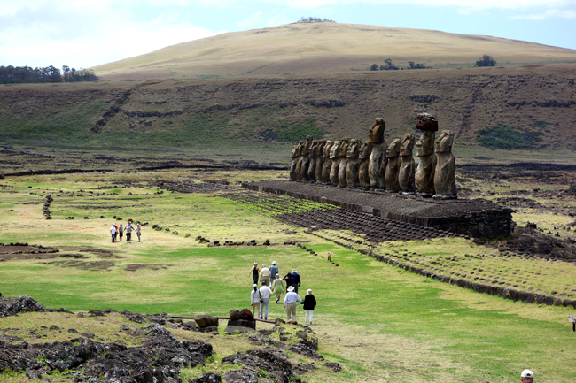 Guests viewing Moai on Easter Island. (Photo credit: Abercrombie & Kent).