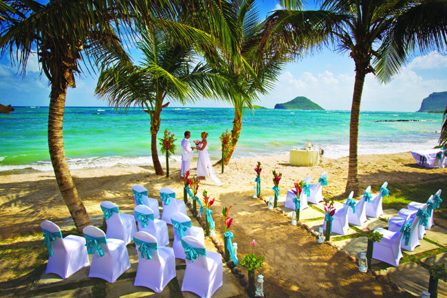Coconut Bay Beach Resort & Spa Launches Pearl Wedding Package - Recommend