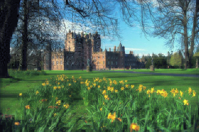 Glamis Castle in Angus, Scotland is a touring suggestion for CIE Tours' Scotland Chauffeur Drive programs. (Photo credit: Paul Tomkins/VisitScotland/Scottish Viewpoint)