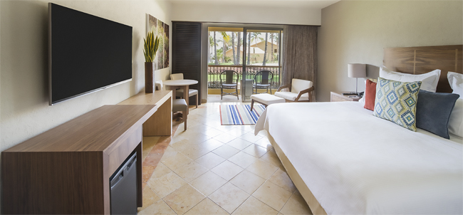 A guestroom at the refreshed Grand Fiesta Americana Los Cabos All Inclusive Golf & Spa in Cabo San Lucas, Mexico.
