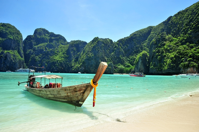 The first of TravelBound’s Asia marketing campaign for travel agents features Thailand.