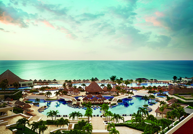 Travel Impressions is offering savings of up to $750 per couple at select Palace Resorts in Mexico, including Moon Pace Cancun.