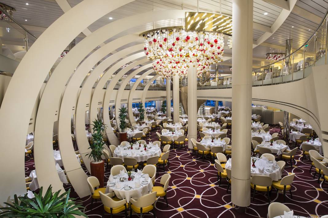 Fun fact: The Dining Rom restaurant on the ms Koningsdam is shaped the inside of a violin.