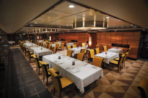 Norwegian Jade’s popular Cagney’s Steakhouse restaurant added additional seating to the completely refurbished space.