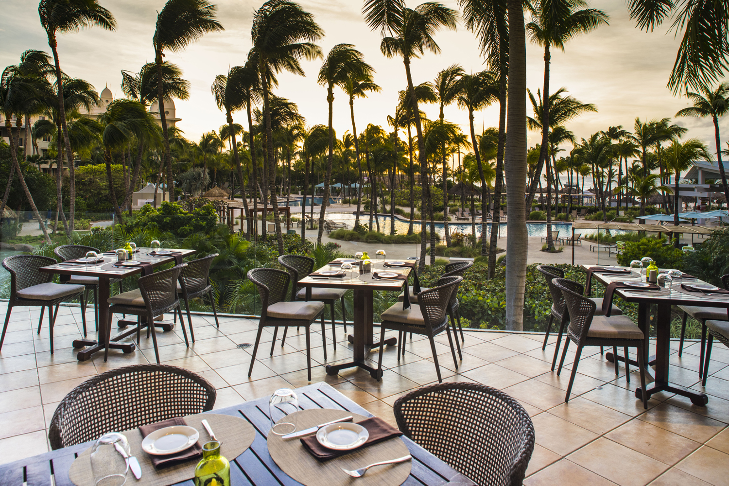 Open-air dining at the Hilton Aruba.