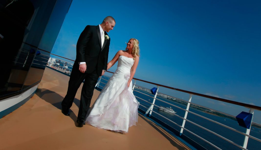 Help your clients tie the knot on a Carnival cruise and receive increased commissions.