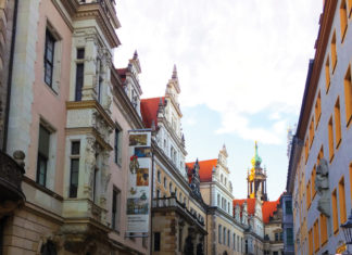 Strolling through Dresden’s historic center. (Paloma Villaverde de Rico 4)