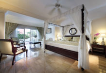 Jr. suite accommodations at the TRS Turquesa by Palladium in Punta Cana.