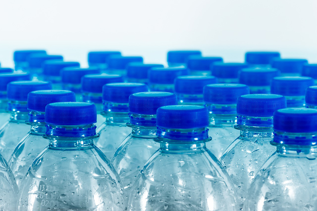 Plastic water bottles banned at SFO.