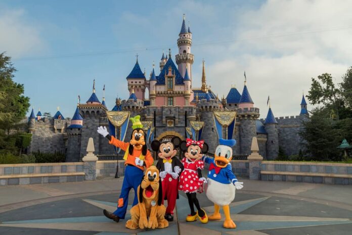 disneyland-reopening-characters disneyland