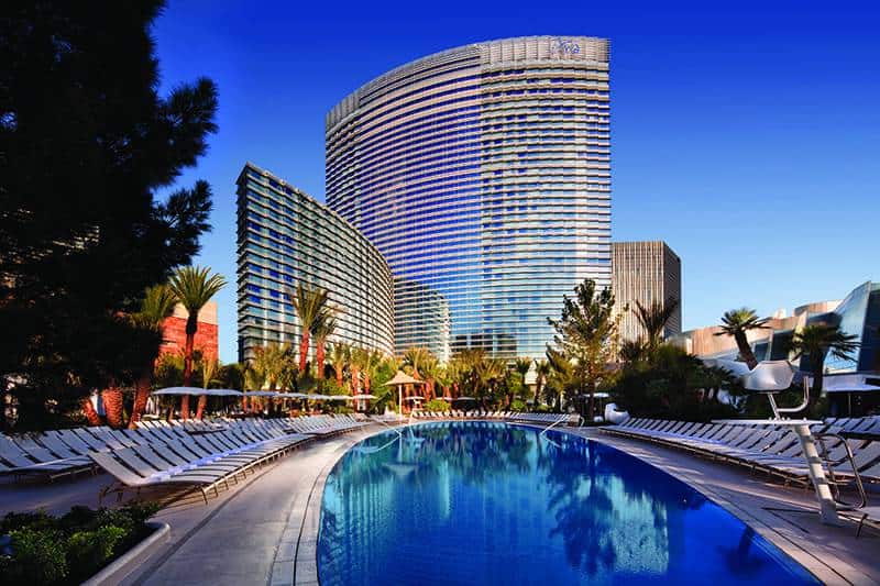 Poolside at the MGM Grand, Las Vegas - Liquid Blue Band