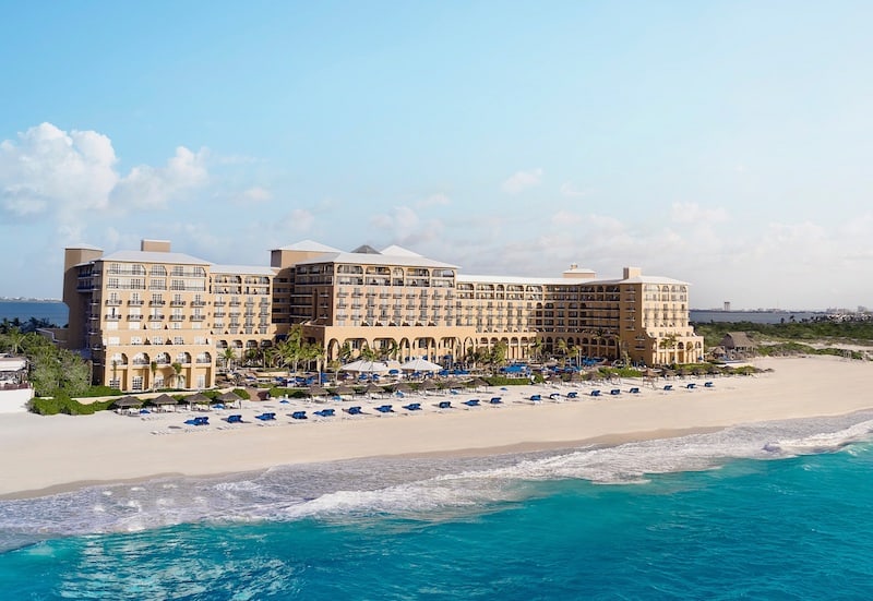 Kempinski moves into Cancun with luxurious beach hotel. (Photo courtesy Kempinski Hotels.)