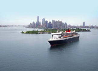Queen Mary 2 in New York.