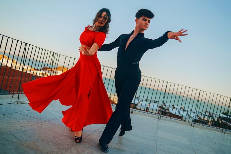 Avanti Thinks Out-of-the-Box for Valentine’s Day Travel Avanti