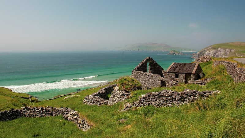 Small-Group Touring in Ireland Grows with Rabbie’s Rabbie's