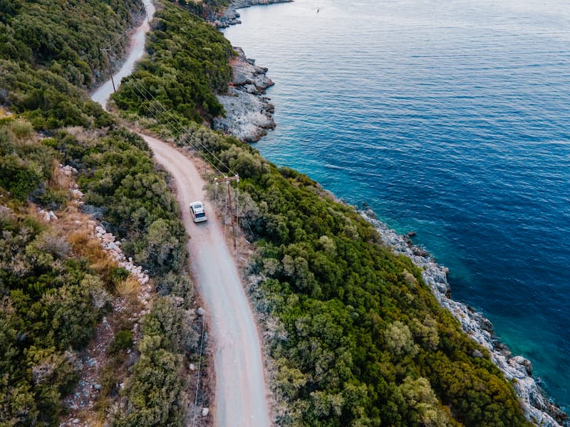 Sky Vacations Launches SV Prive Luxury Private Car Touring Collection