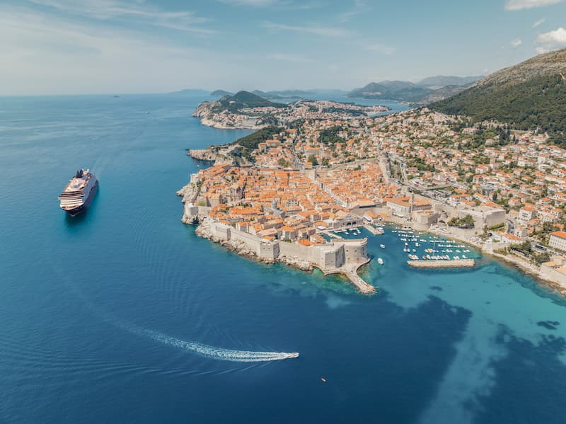 Memorial Day Cruise Deals & Savings